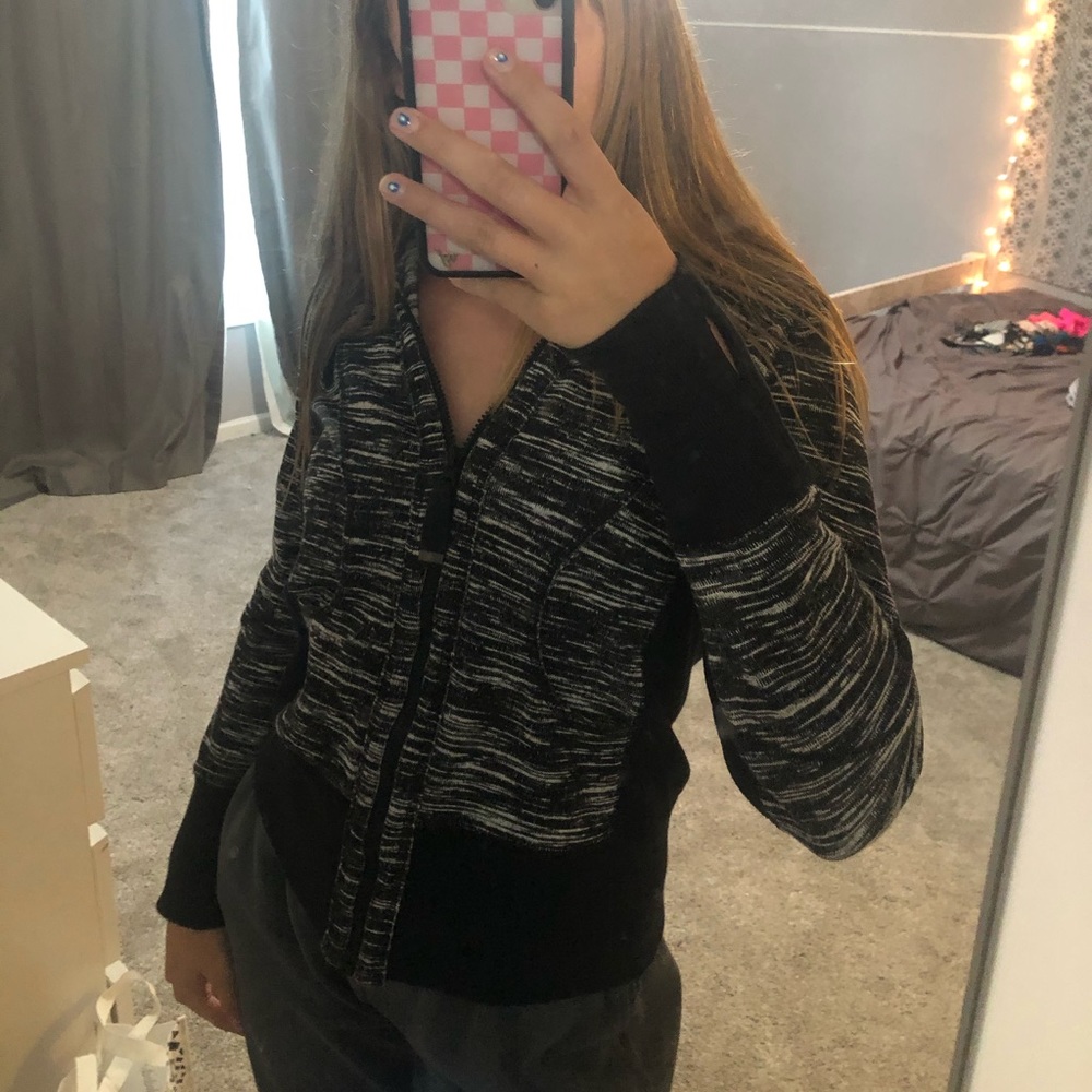 zella zip up